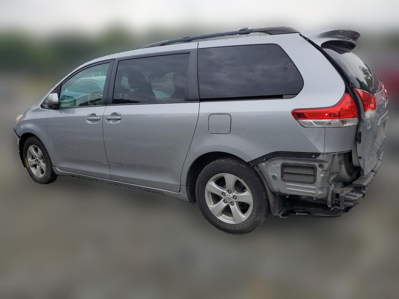 2014 Toyota Sienna Le VIN: 5TDKK3DC7ES486061 Lot: 63394794