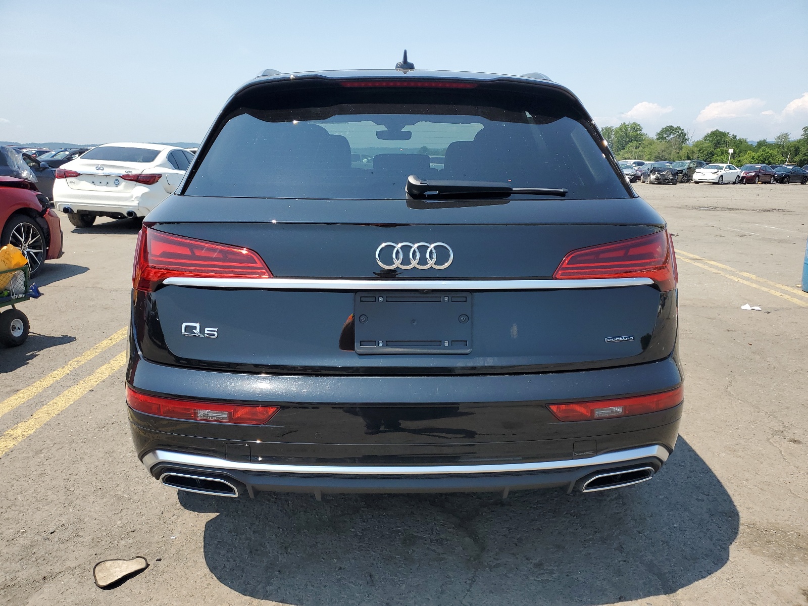 WA1E2AFY3P2027883 2023 Audi Q5 E Premium Plus 55