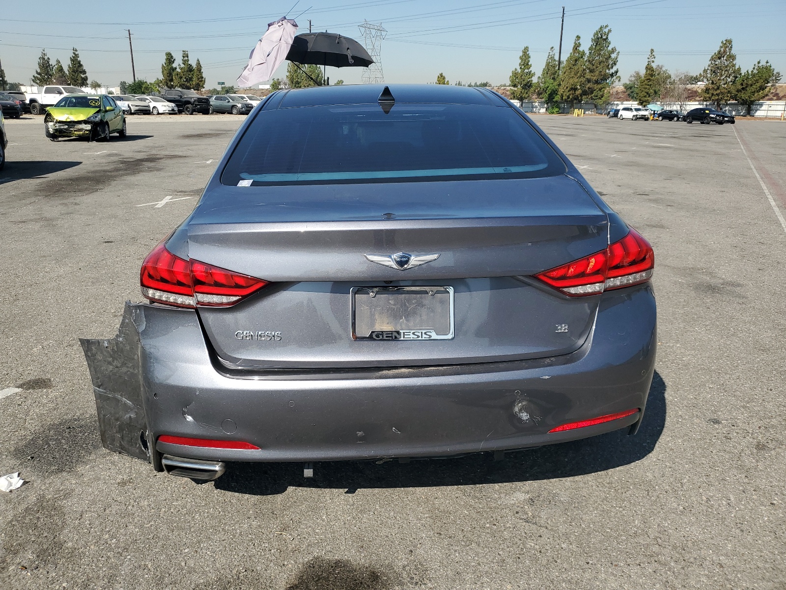 KMHGN4JE0GU134328 2016 Hyundai Genesis 3.8L