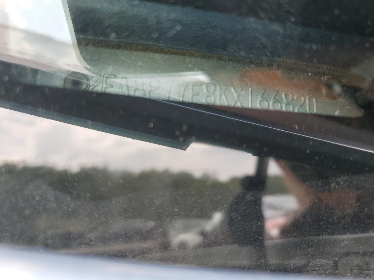 1989 Ford Crown Victoria Lx VIN: 2FABP77F8KX166820 Lot: 62996354