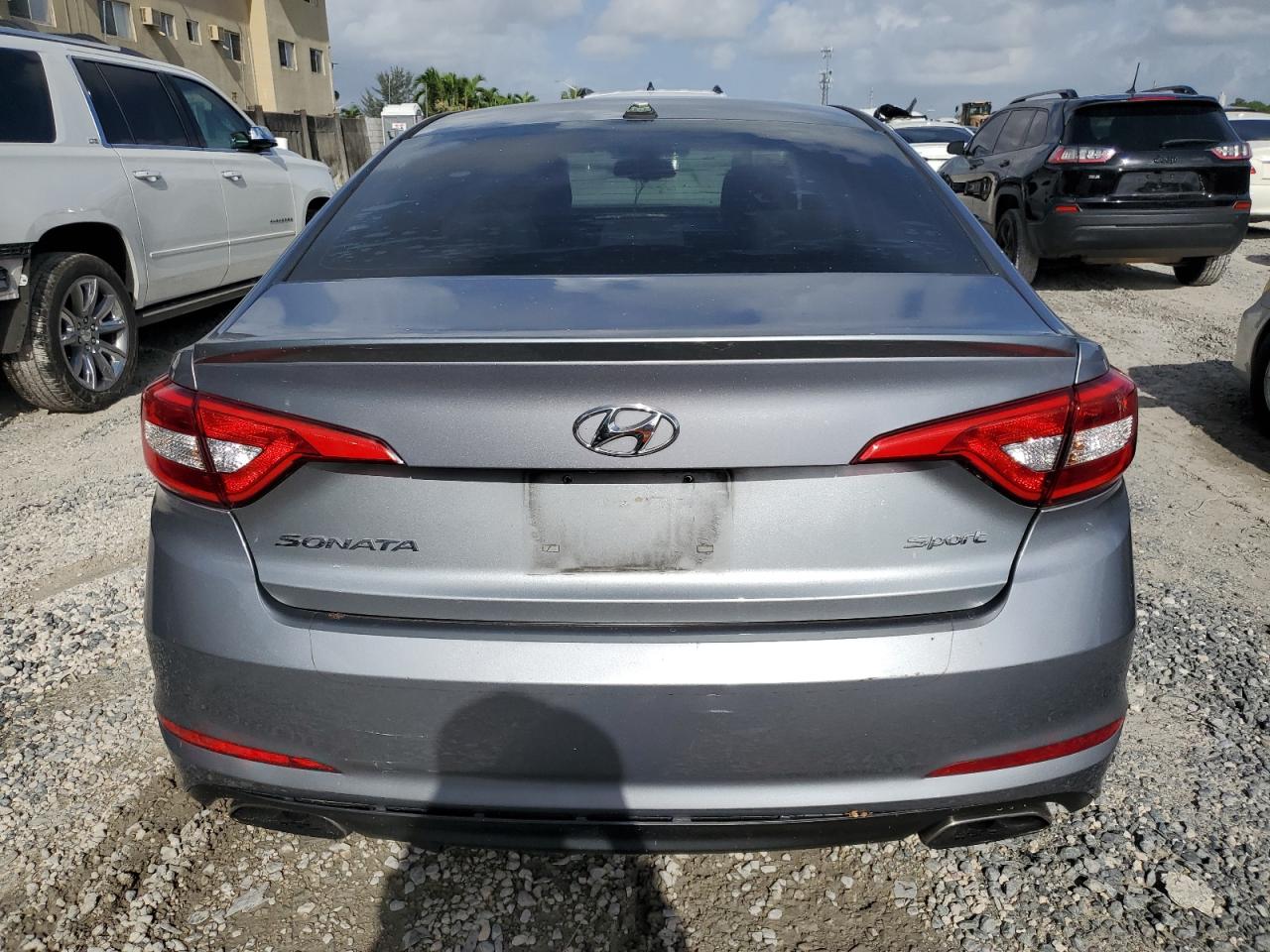 2016 Hyundai Sonata Sport VIN: 5NPE34AF7GH374352 Lot: 61720844