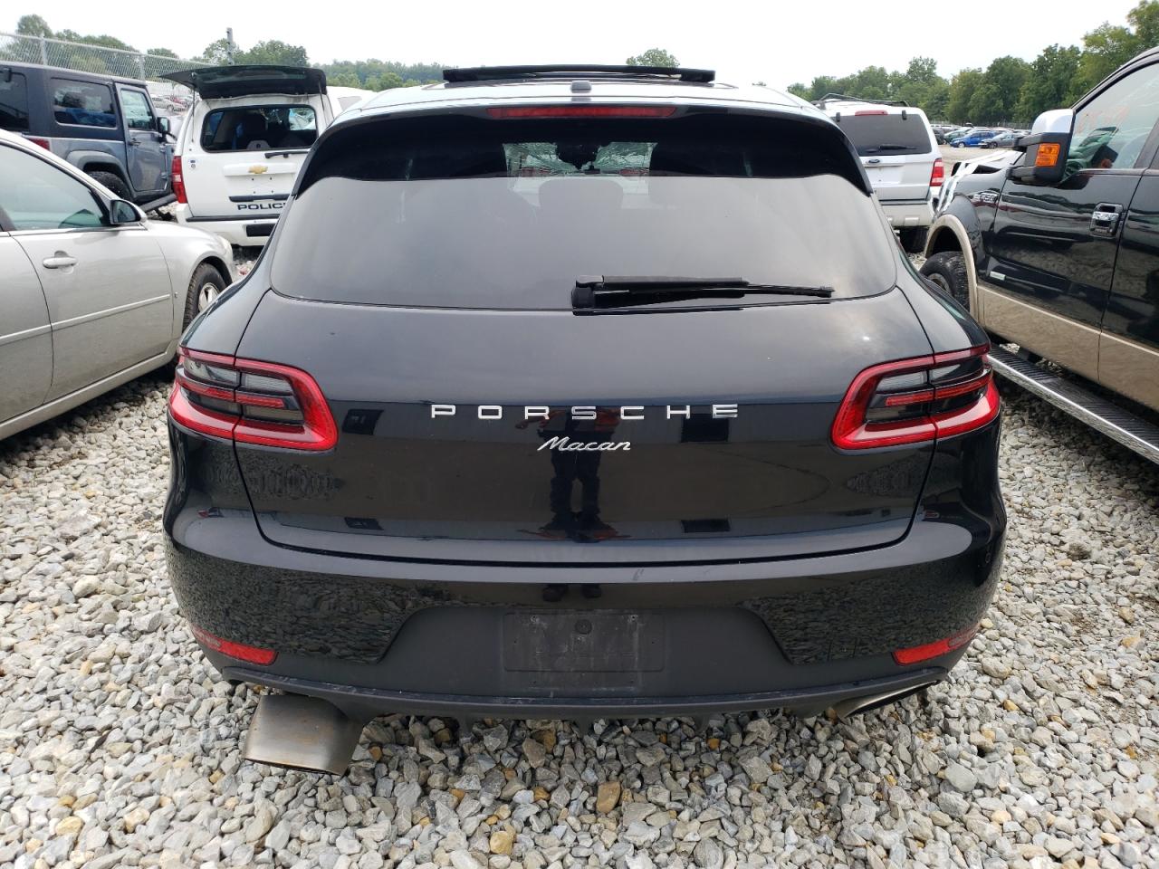 2018 Porsche Macan VIN: WP1AA2A55JLB20429 Lot: 58220334