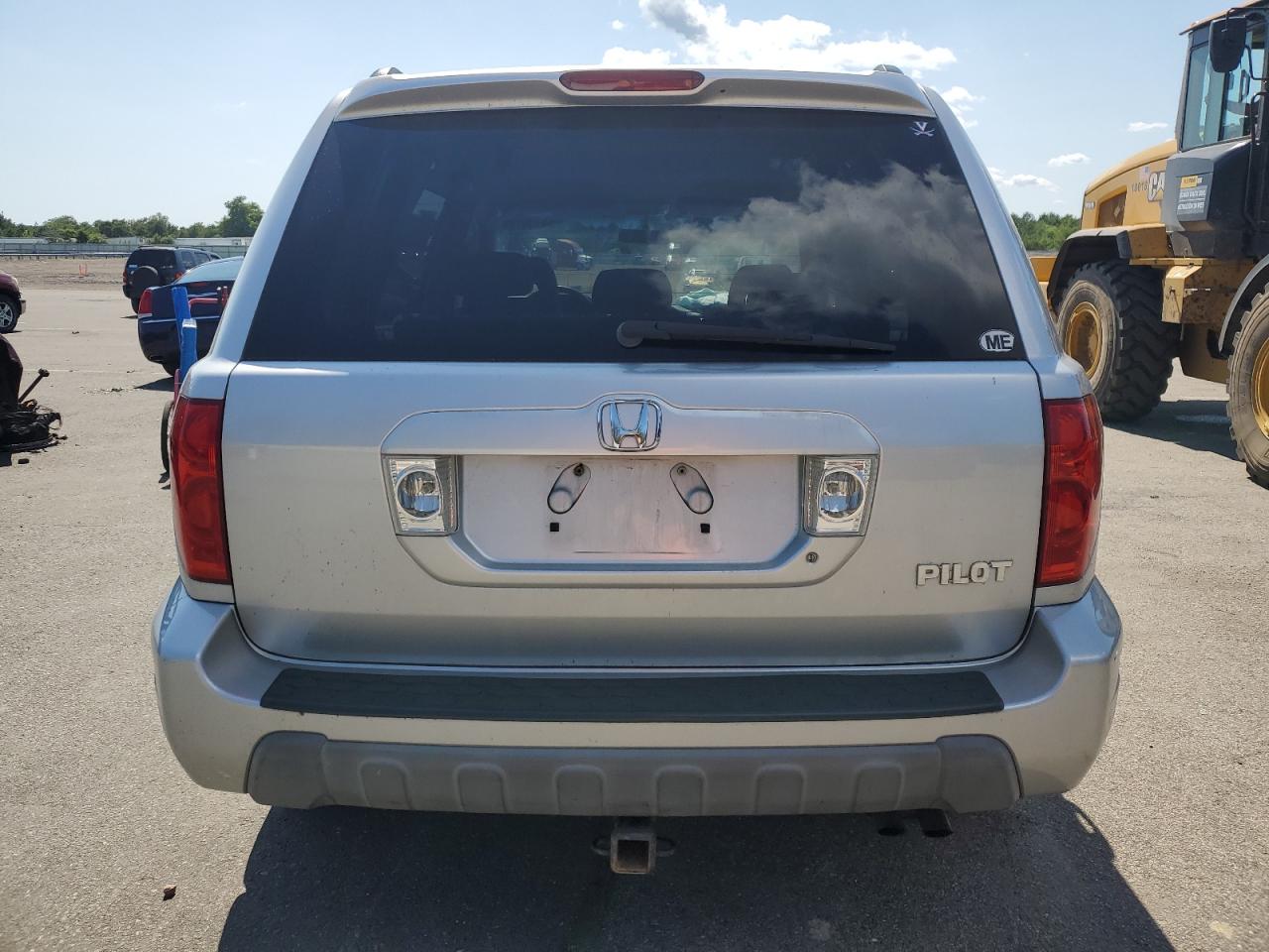 2004 Honda Pilot Ex VIN: 2HKYF18424H590466 Lot: 64139744