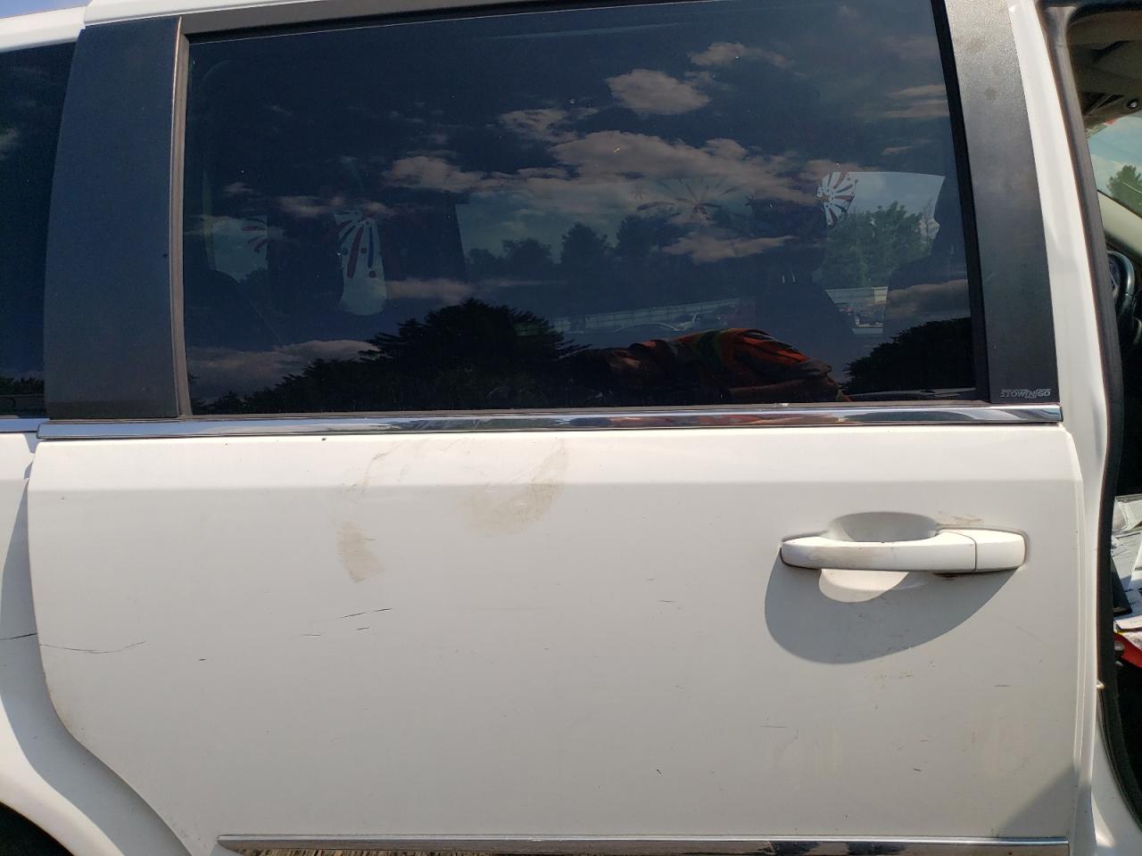 2014 Chrysler Town & Country Touring VIN: 2C4RC1BG4ER113431 Lot: 63768304