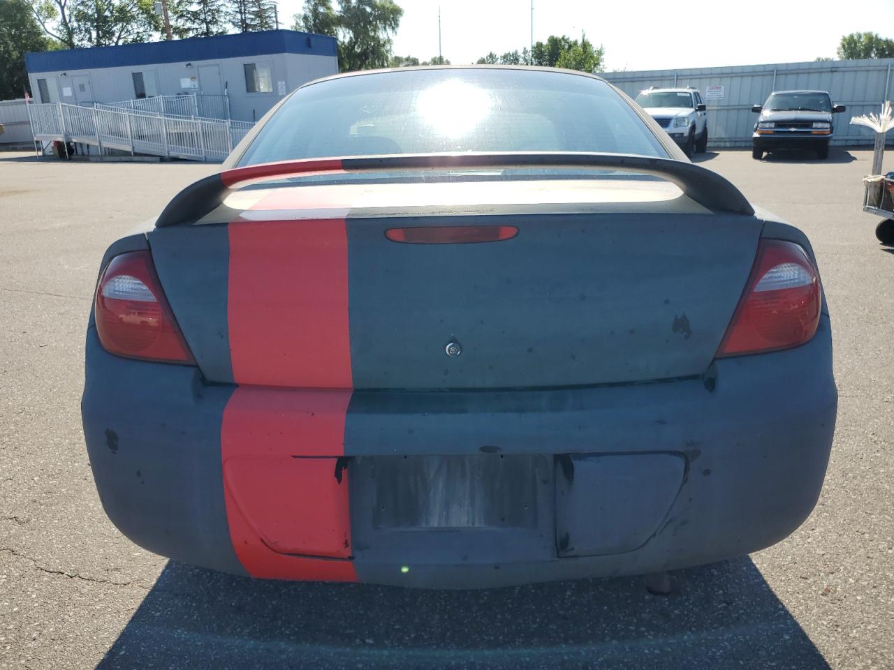 2004 Dodge Neon Base VIN: 1B3ES26C74D611379 Lot: 63347064