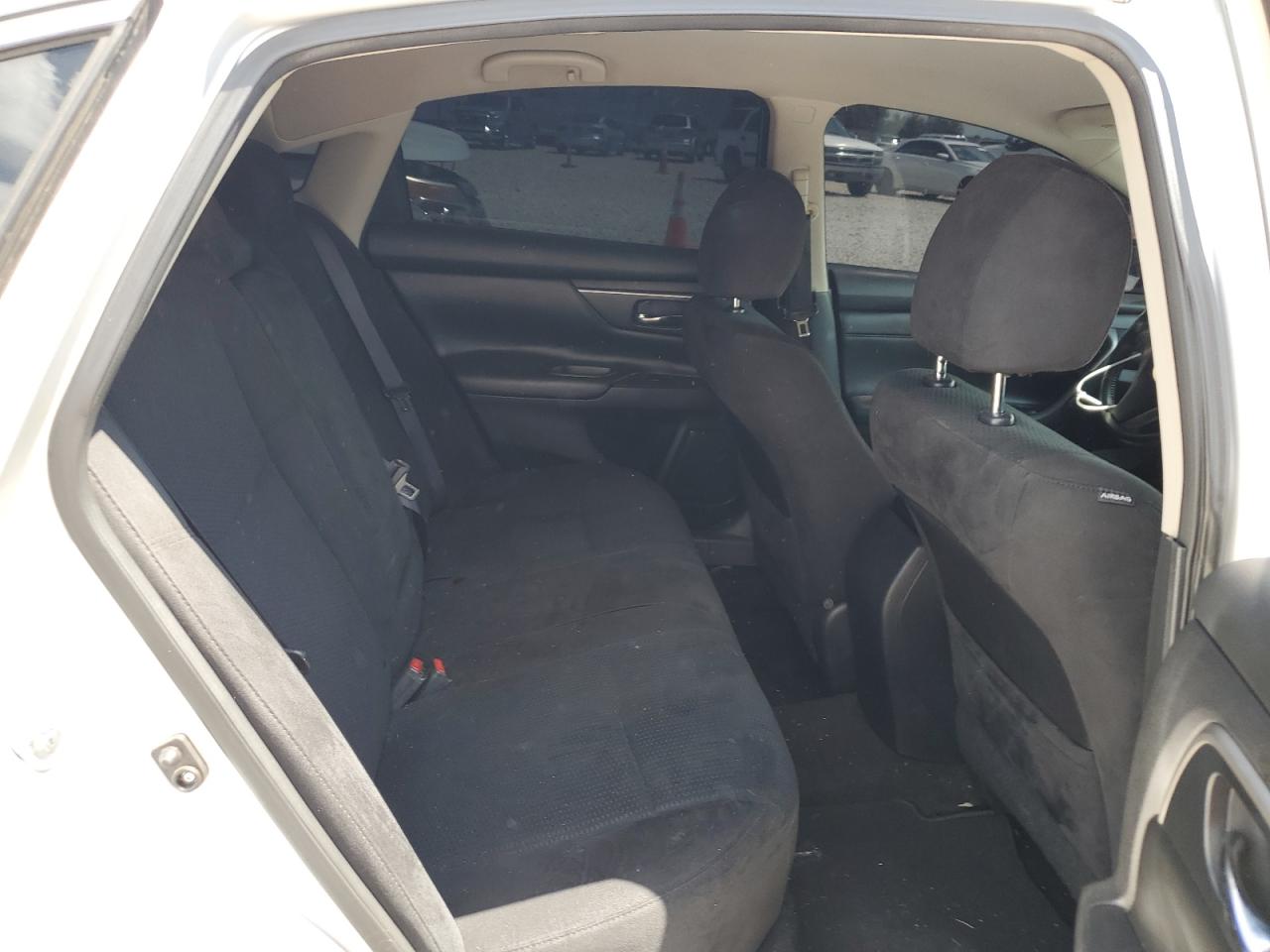 2015 Nissan Altima 2.5 VIN: 1N4AL3AP4FC470506 Lot: 64705574