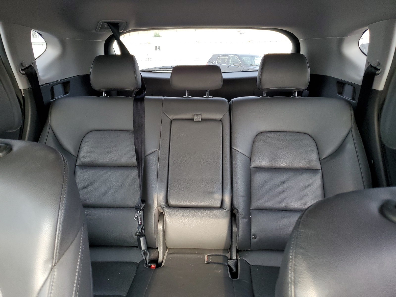 KM8J33A48JU694053 2018 Hyundai Tucson Sel