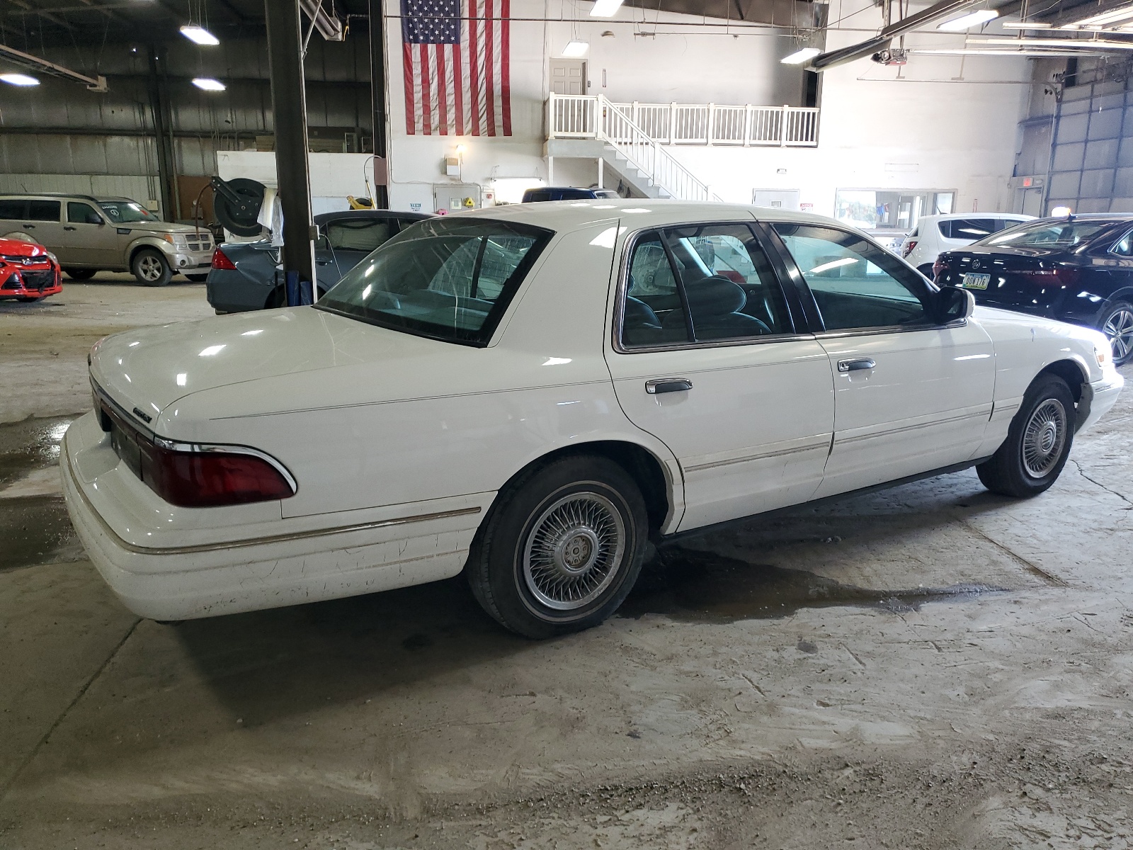 2MELM74W2VX628125 1997 Mercury Grand Marquis Gs