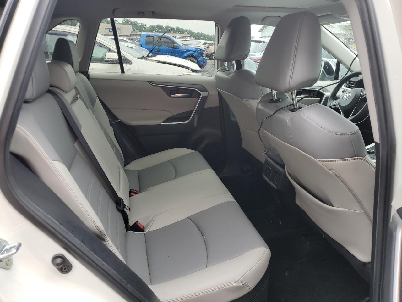 2021 Toyota Rav4 Xle Premium VIN: 4T3B6RFV8MU006614 Lot: 63837634