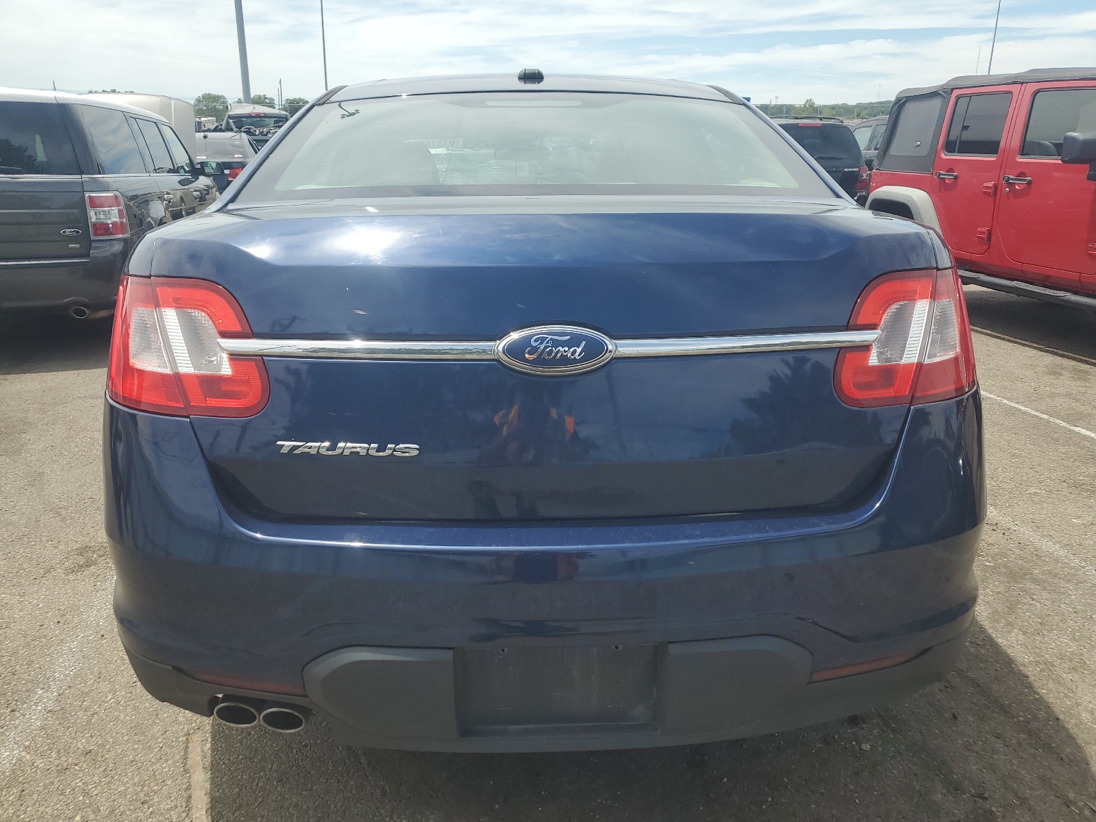 1FAHP2DW2CG140500 2012 Ford Taurus Se