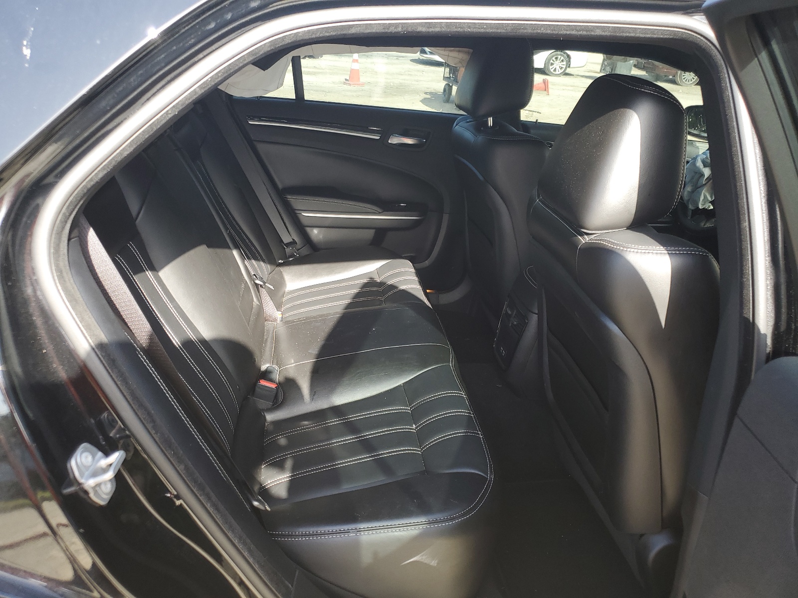 2C3CCABG1MH592406 2021 Chrysler 300 S