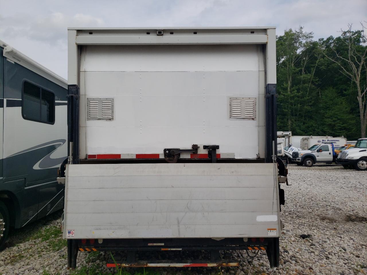 2019 Ford Econoline E450 Super Duty Cutaway Van VIN: 1FDXE4FSXKDC33438 Lot: 59511114