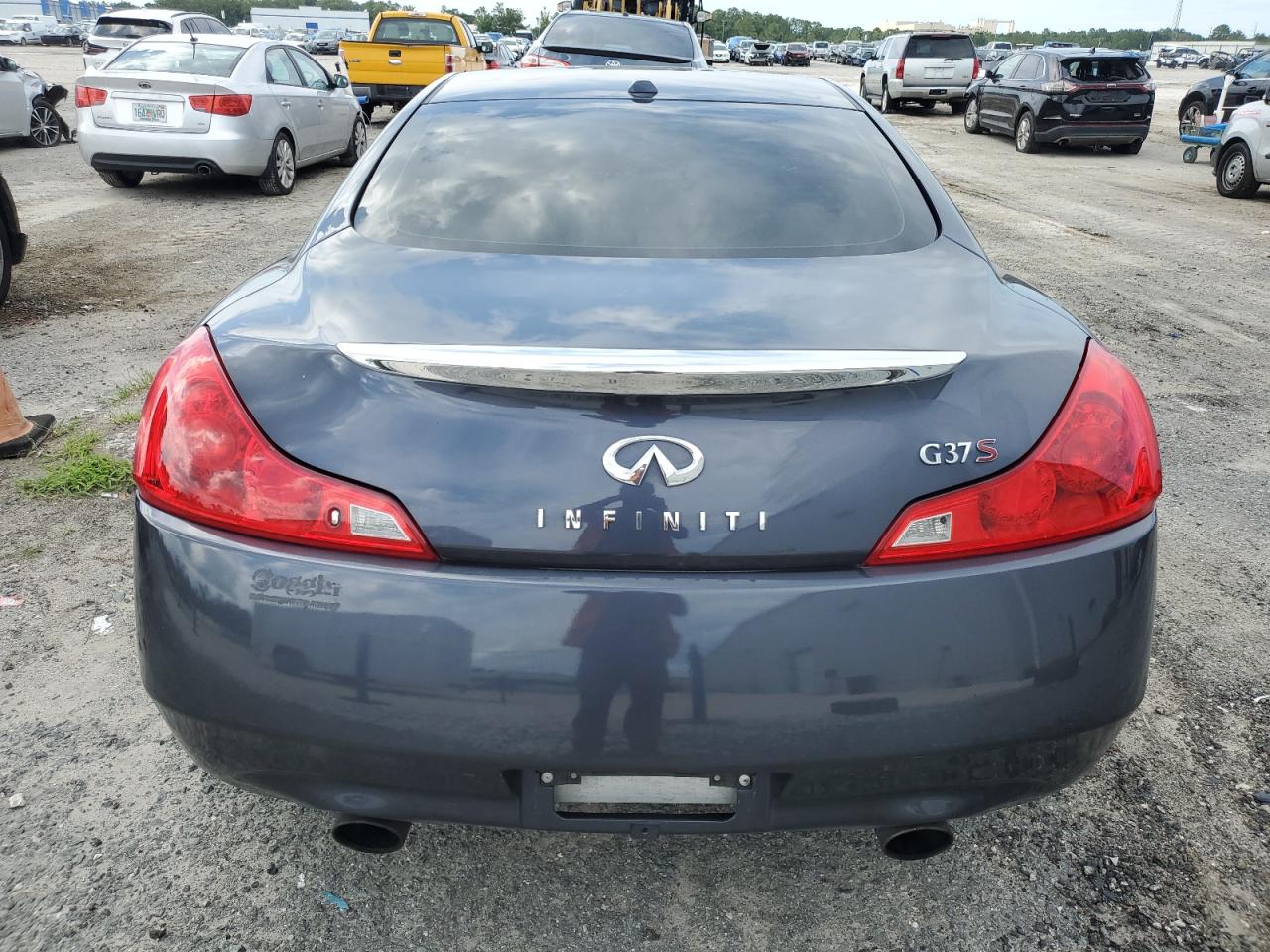 2008 Infiniti G37 Base VIN: JNKCV64E98M118784 Lot: 61309204