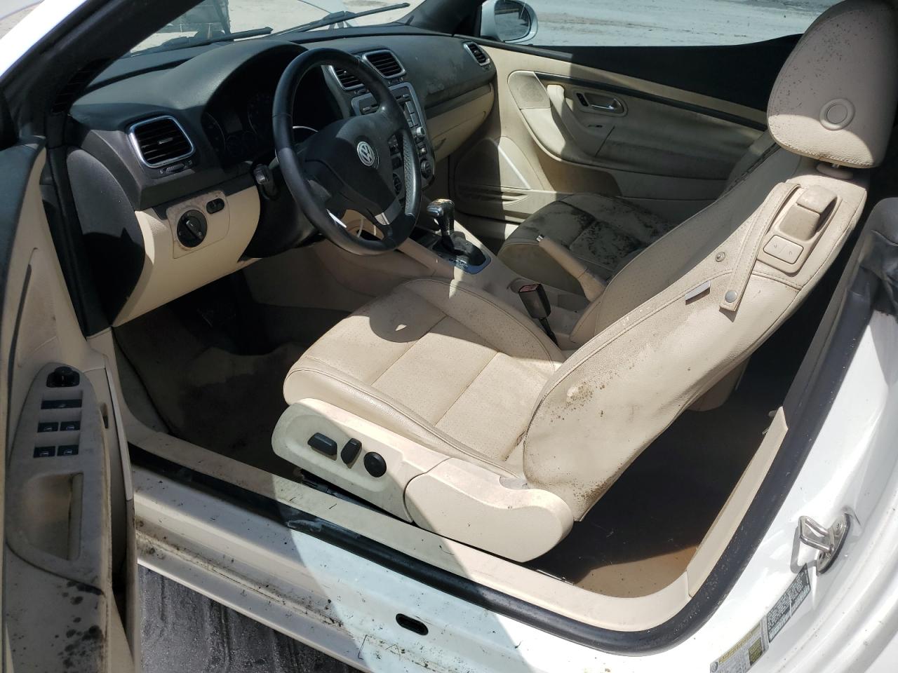 2008 Volkswagen Eos Turbo VIN: WVWBA71FX8V022300 Lot: 64864254