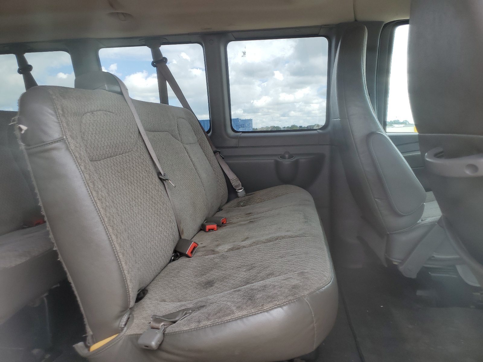 1GAZGYFG2D1138847 2013 Chevrolet Express G3500 Lt