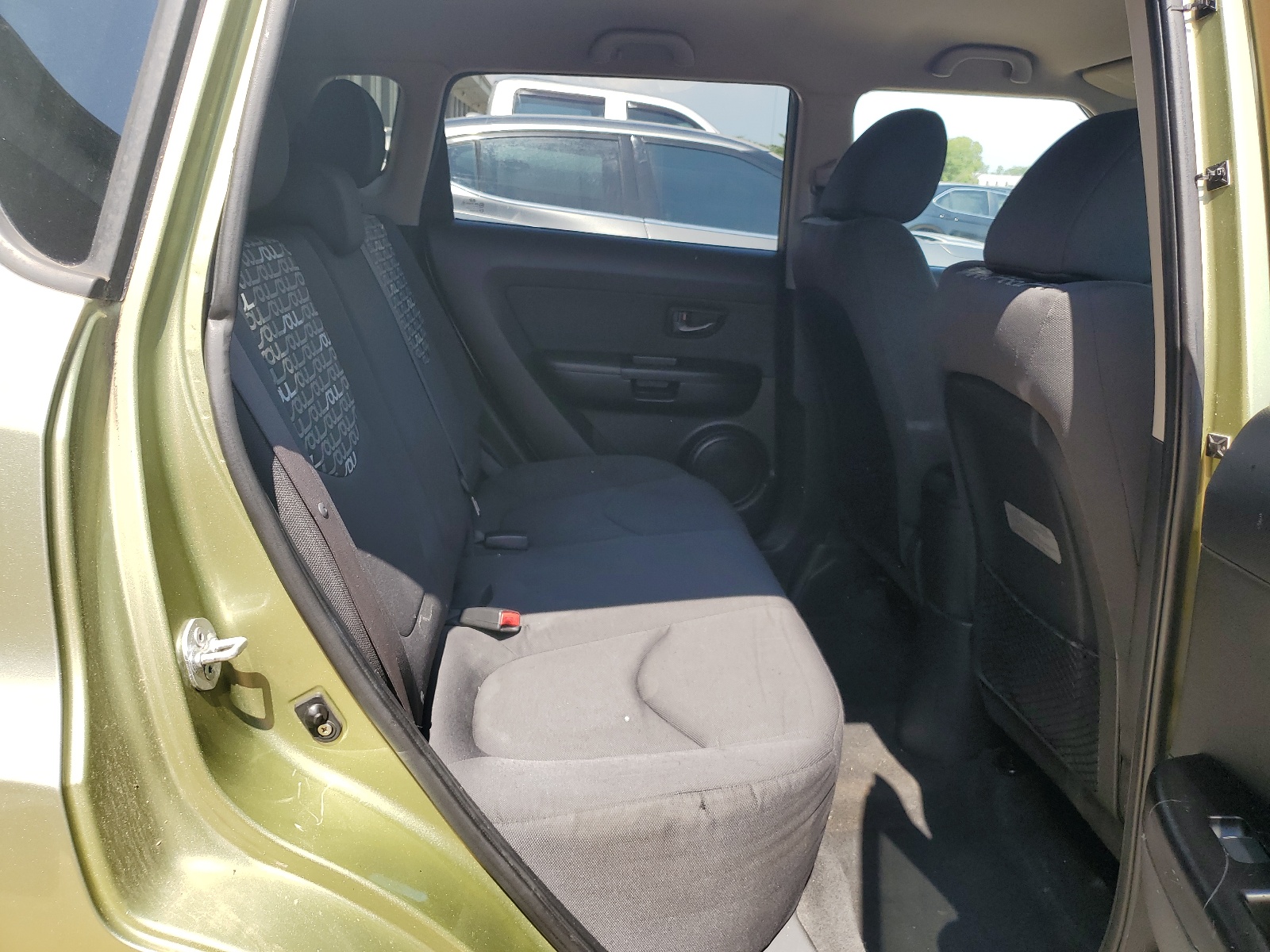 KNDJT2A24B7258488 2011 Kia Soul +