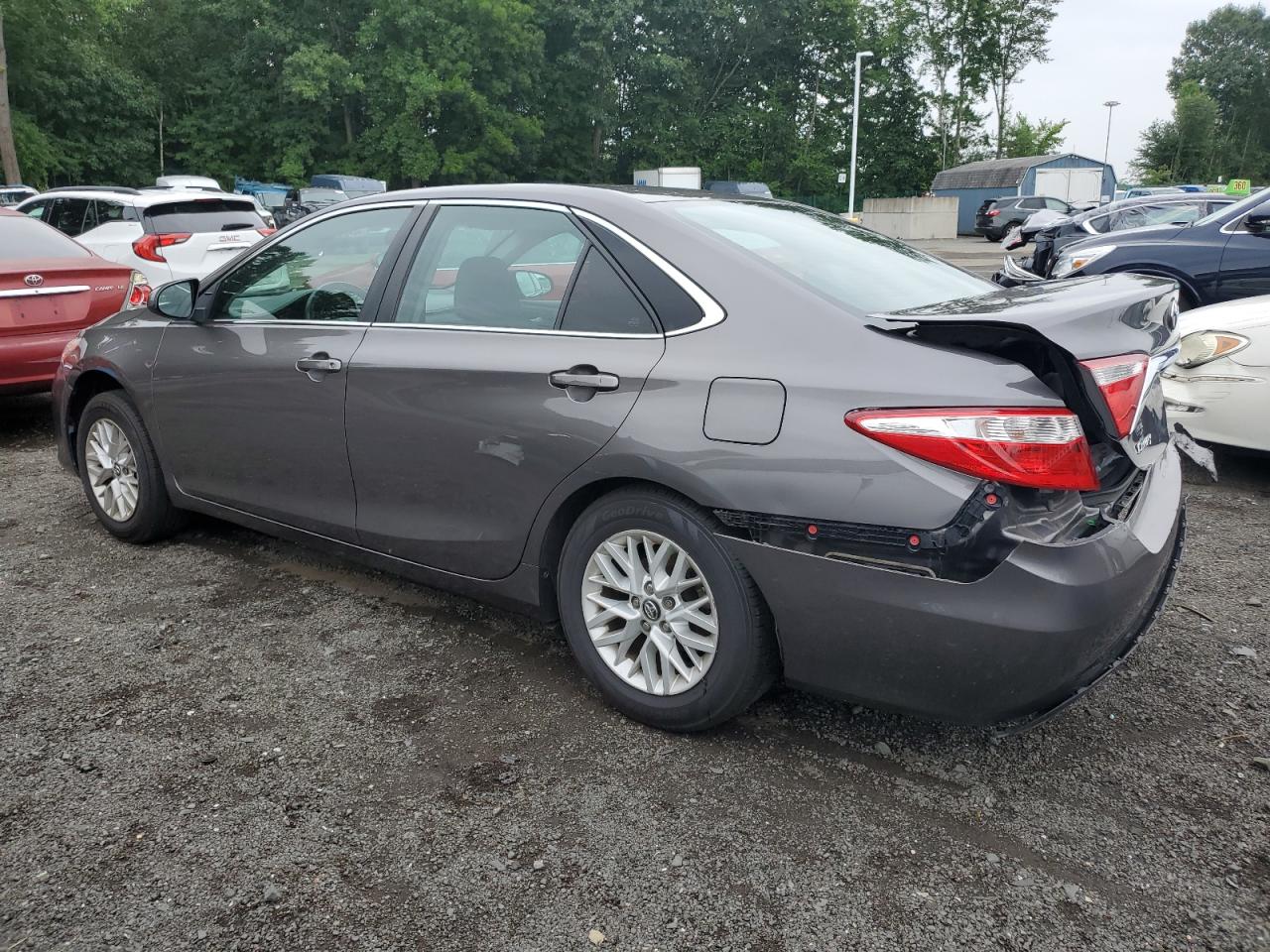 4T1BF1FK9HU796933 2017 TOYOTA CAMRY - Image 2