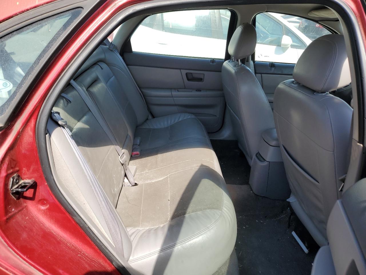 2003 Ford Taurus Ses VIN: 1FAFP55S33G263856 Lot: 63893124