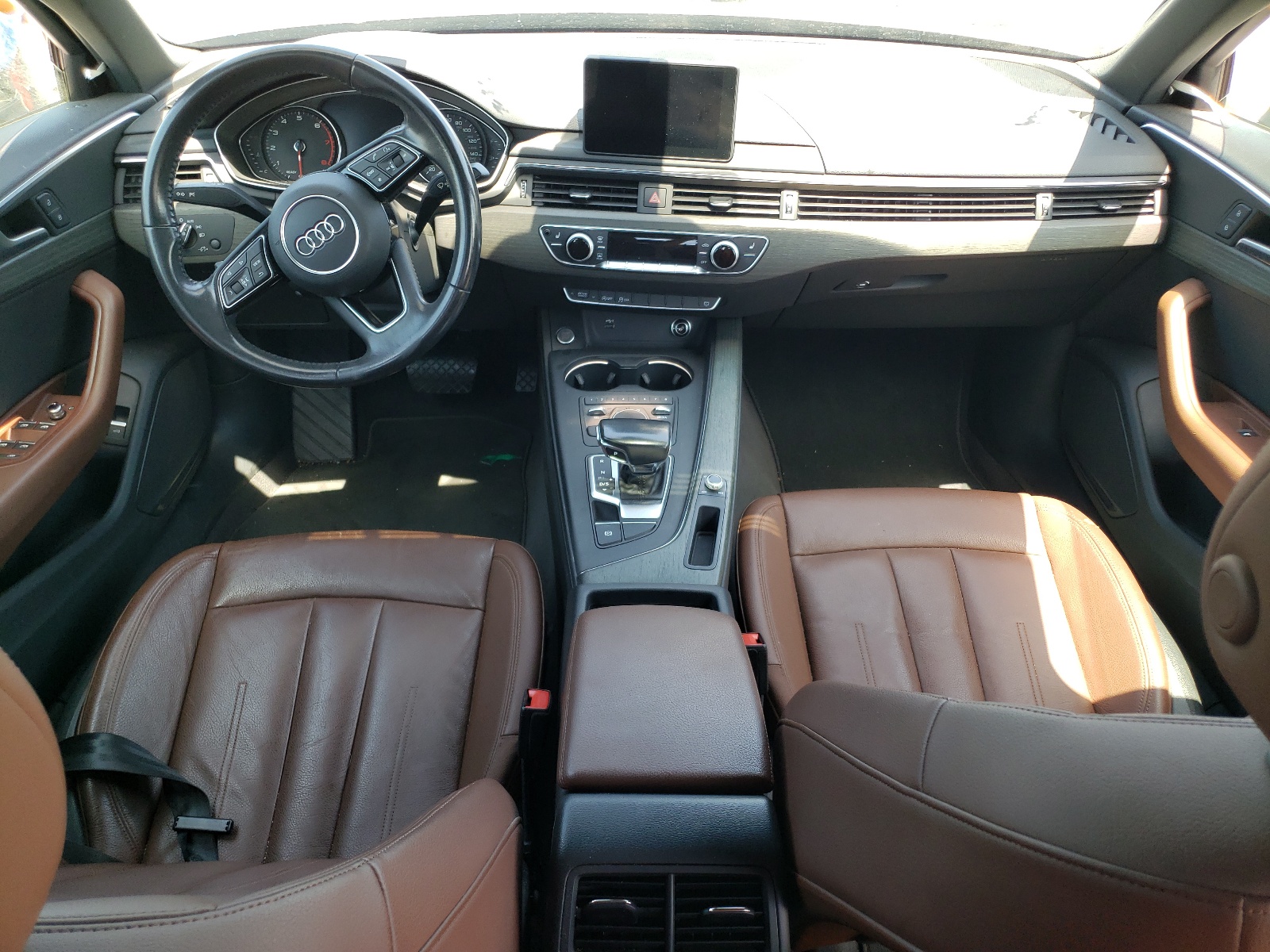 WAUGMAF43KN007983 2019 Audi A4 Premium