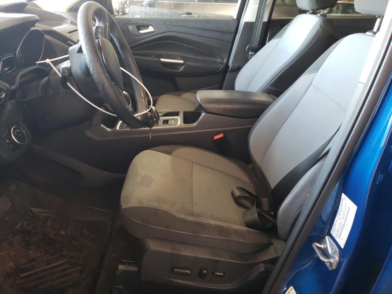 1FMCU9GD3HUE00424 2017 Ford Escape Se