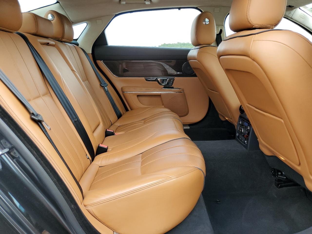 2015 Jaguar Xjl Portfolio VIN: SAJWJ2GD6F8V86338 Lot: 63668794