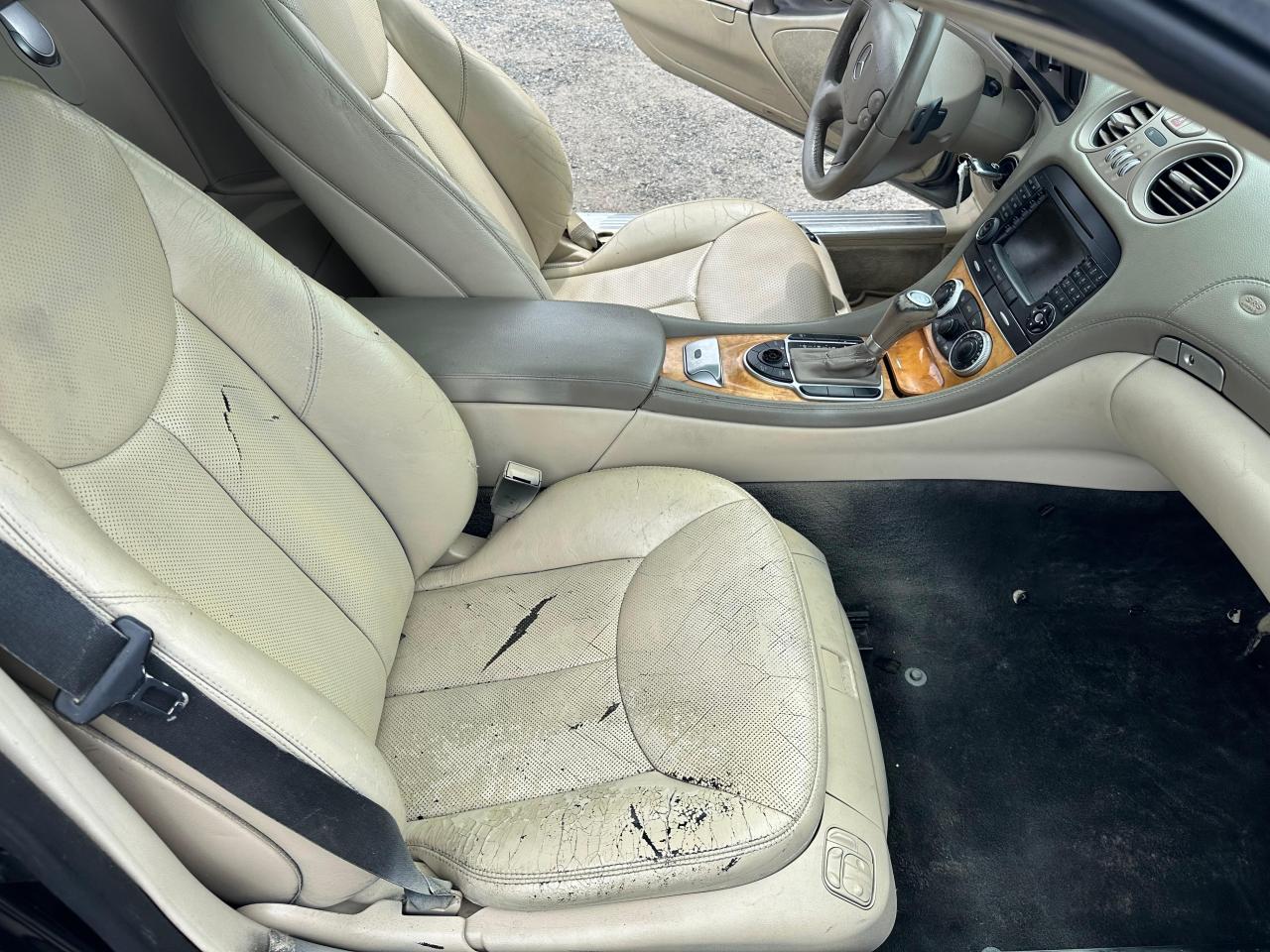 2007 Mercedes-Benz Sl 550 VIN: WDBSK71F87F132573 Lot: 64877814