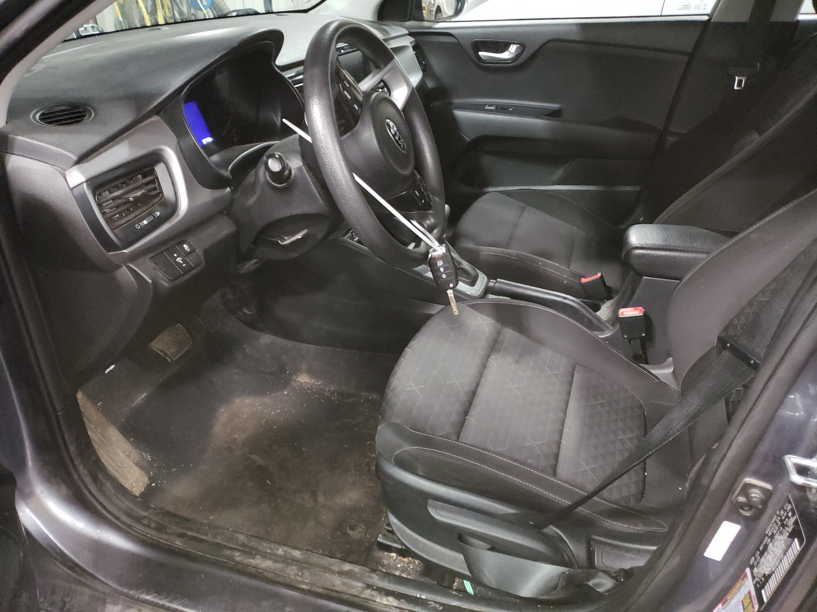 3KPA24AD3LE308279 2020 Kia Rio Lx