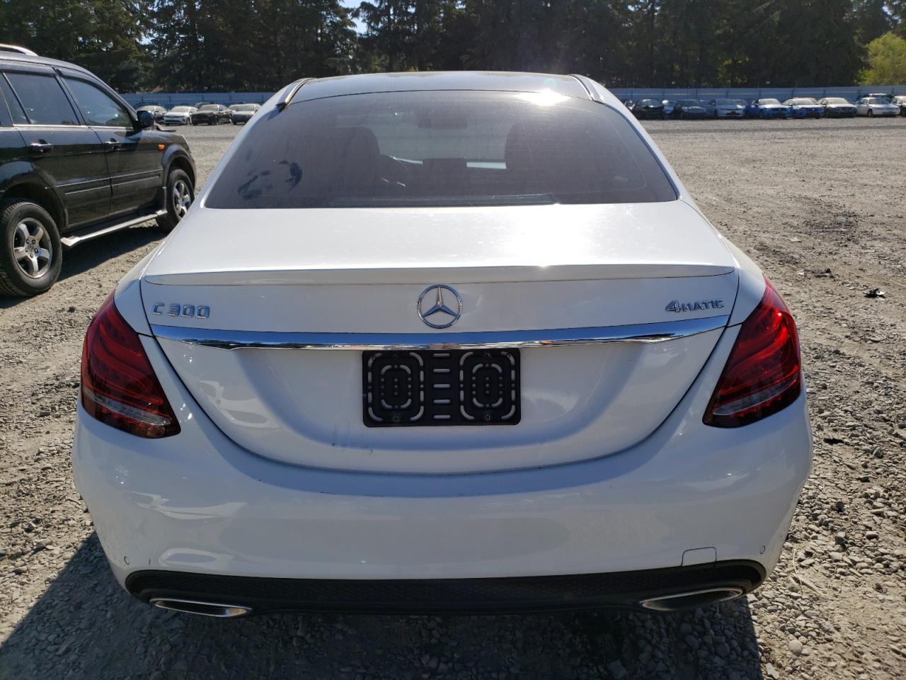 2016 Mercedes-Benz C 300 4Matic VIN: 55SWF4KB6GU153569 Lot: 63188704