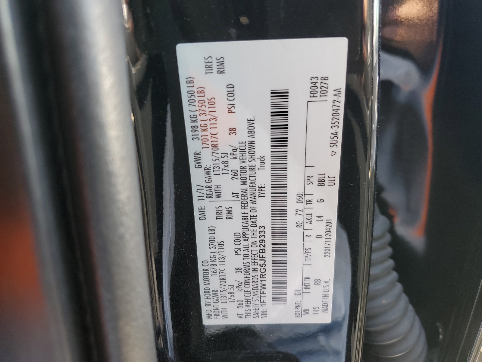 1FTFW1RG5JFB29333 2018 Ford F150 Raptor 1FTFW1RG5JFB29333 2018 Ford F150 Raptor