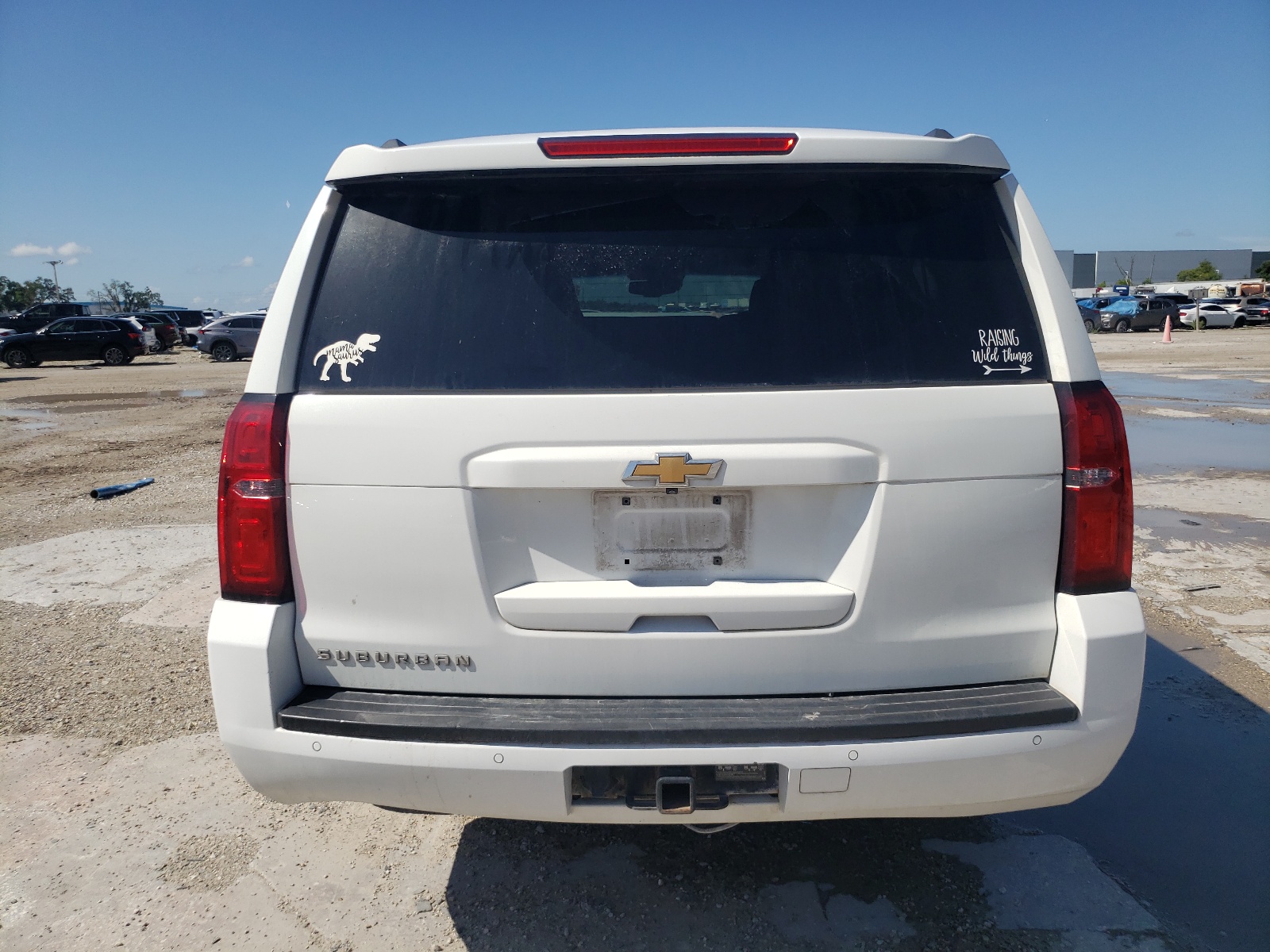 1GNSKHKC1JR120872 2018 Chevrolet Suburban K1500 Lt