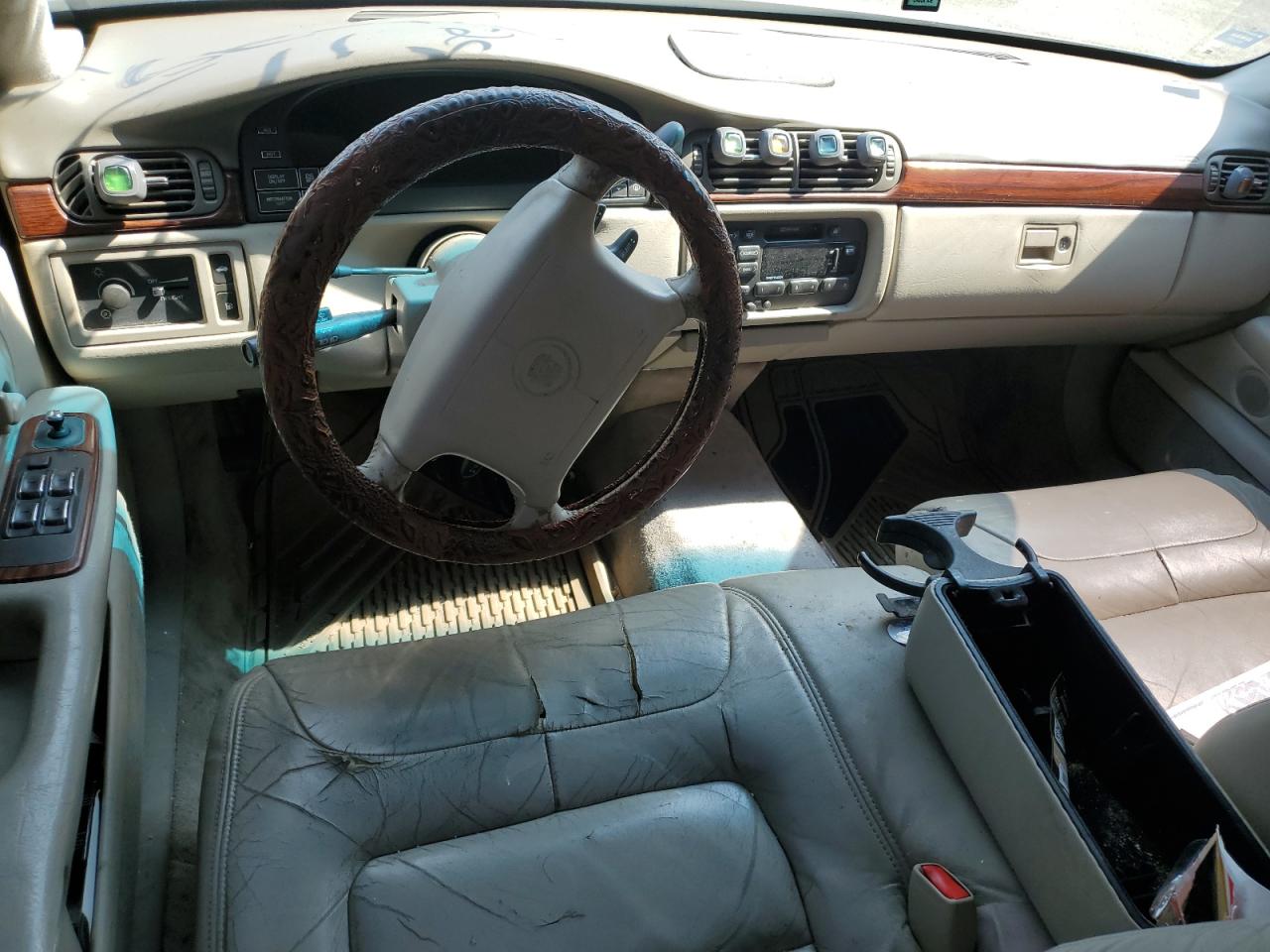 1999 Cadillac Deville VIN: 1G6KD54Y3XU746362 Lot: 64830604