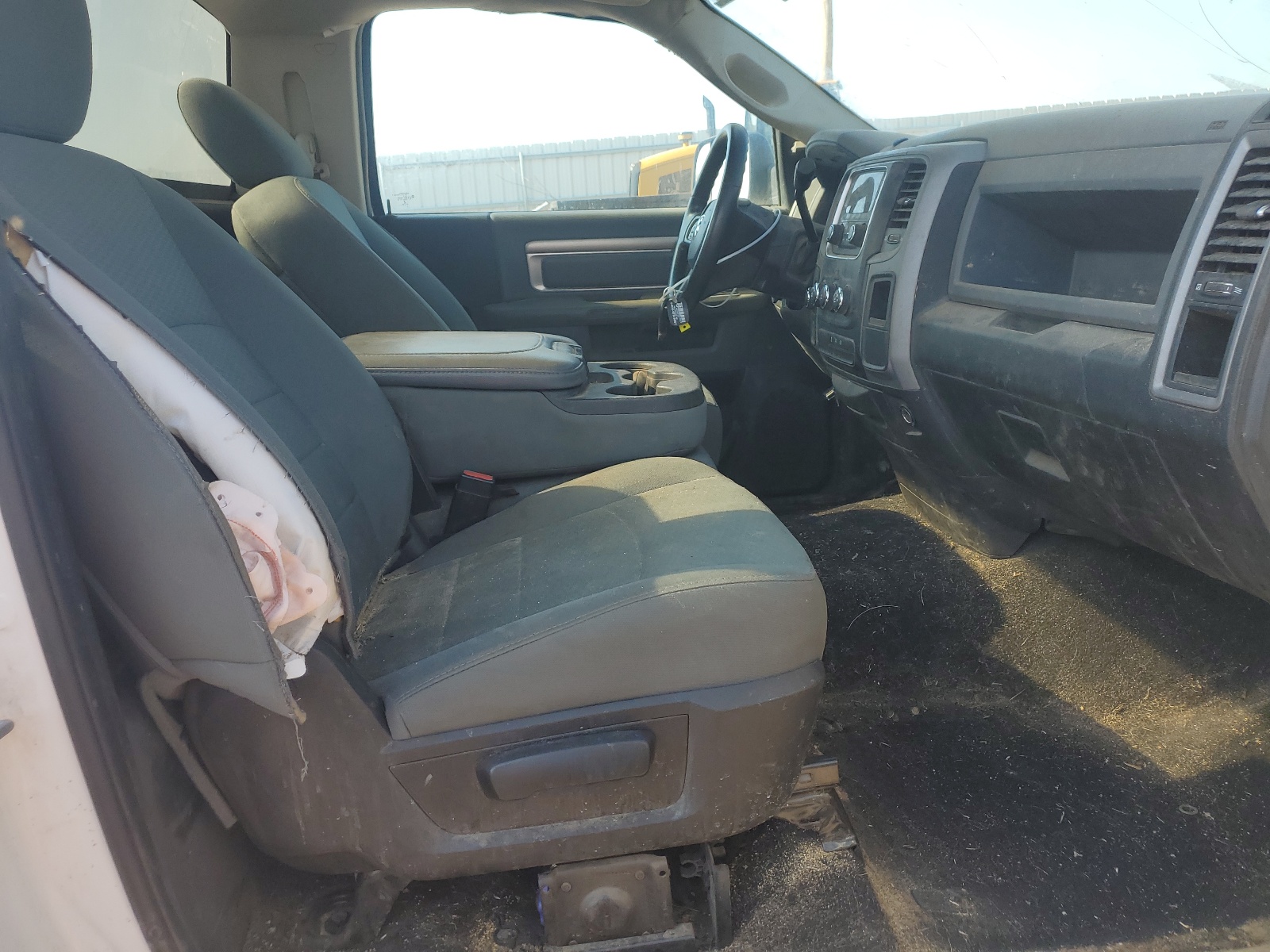 3C6MR5AL4GG129840 2016 Ram 2500 St