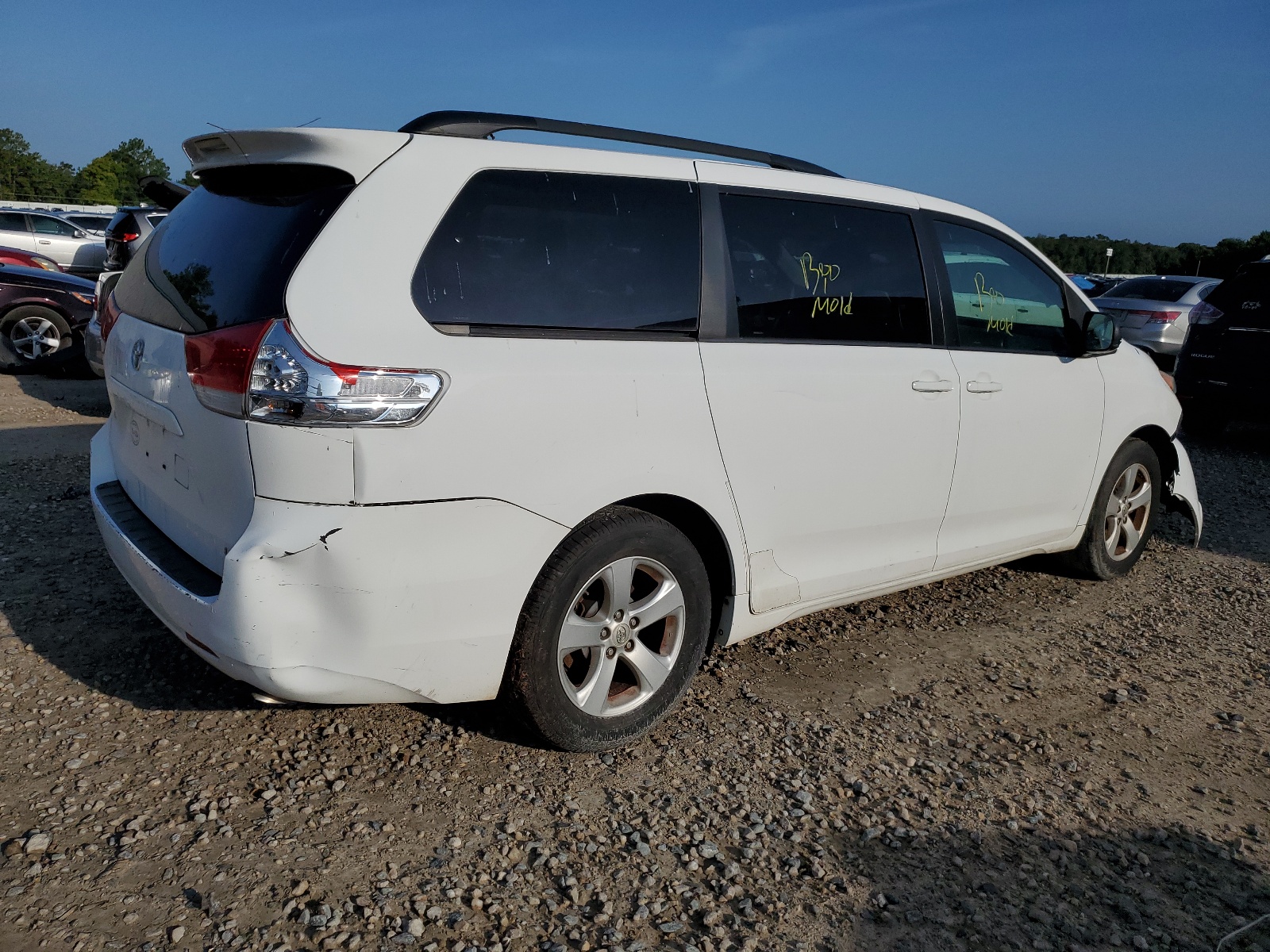 2013 Toyota Sienna Le vin: 5TDKK3DCXDS308806