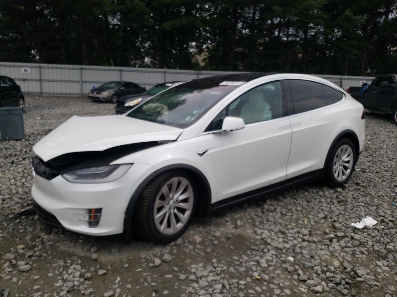 2017 Tesla Model X VIN: 5YJXCBE23HF075848 Lot: 64224074