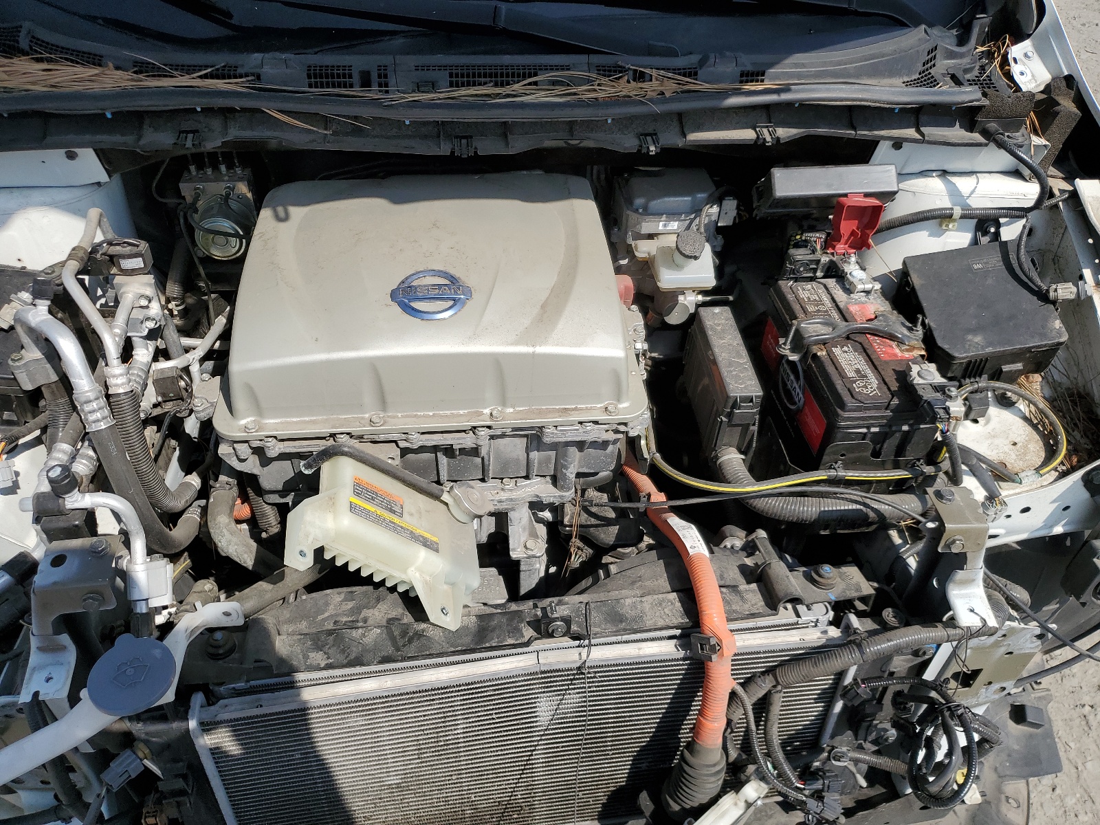 1N4AZ0CP0FC315722 2015 Nissan Leaf S