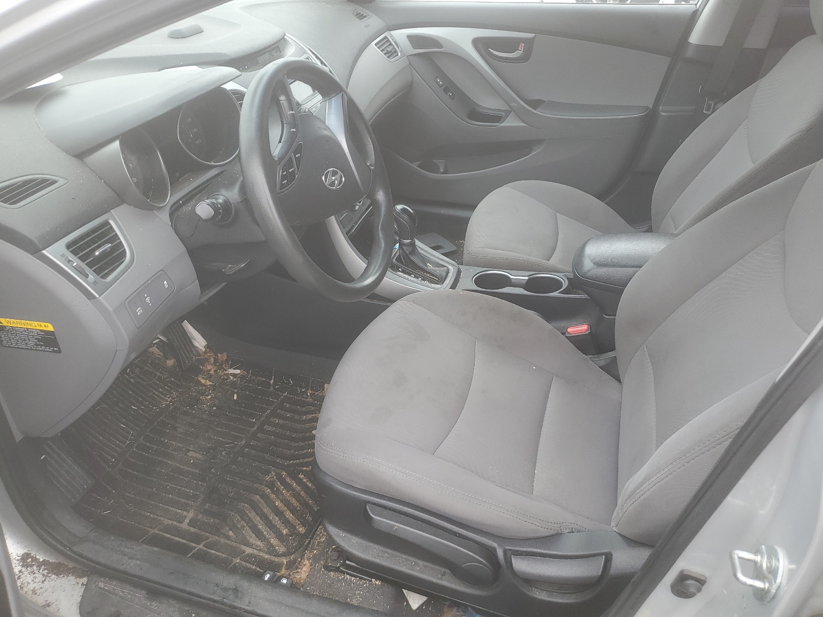 5NPDH4AE1GH727348 2016 Hyundai Elantra Se