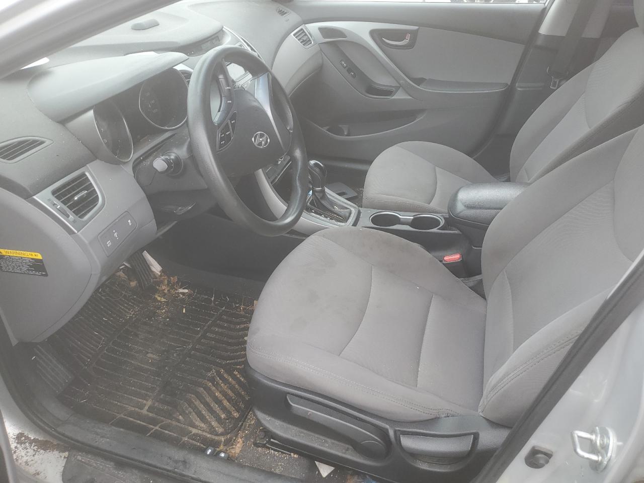 2016 Hyundai Elantra Se VIN: 5NPDH4AE1GH727348 Lot: 62678534