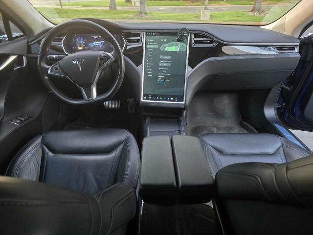 2015 Tesla Model S vin: 5YJSA1E28FF112321