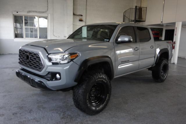  TOYOTA TACOMA 2019 Серый