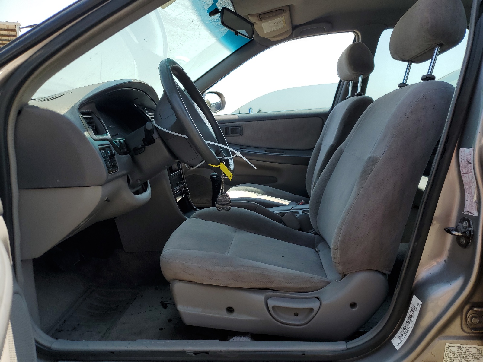 1N4DL01DXXC259717 1999 Nissan Altima Xe