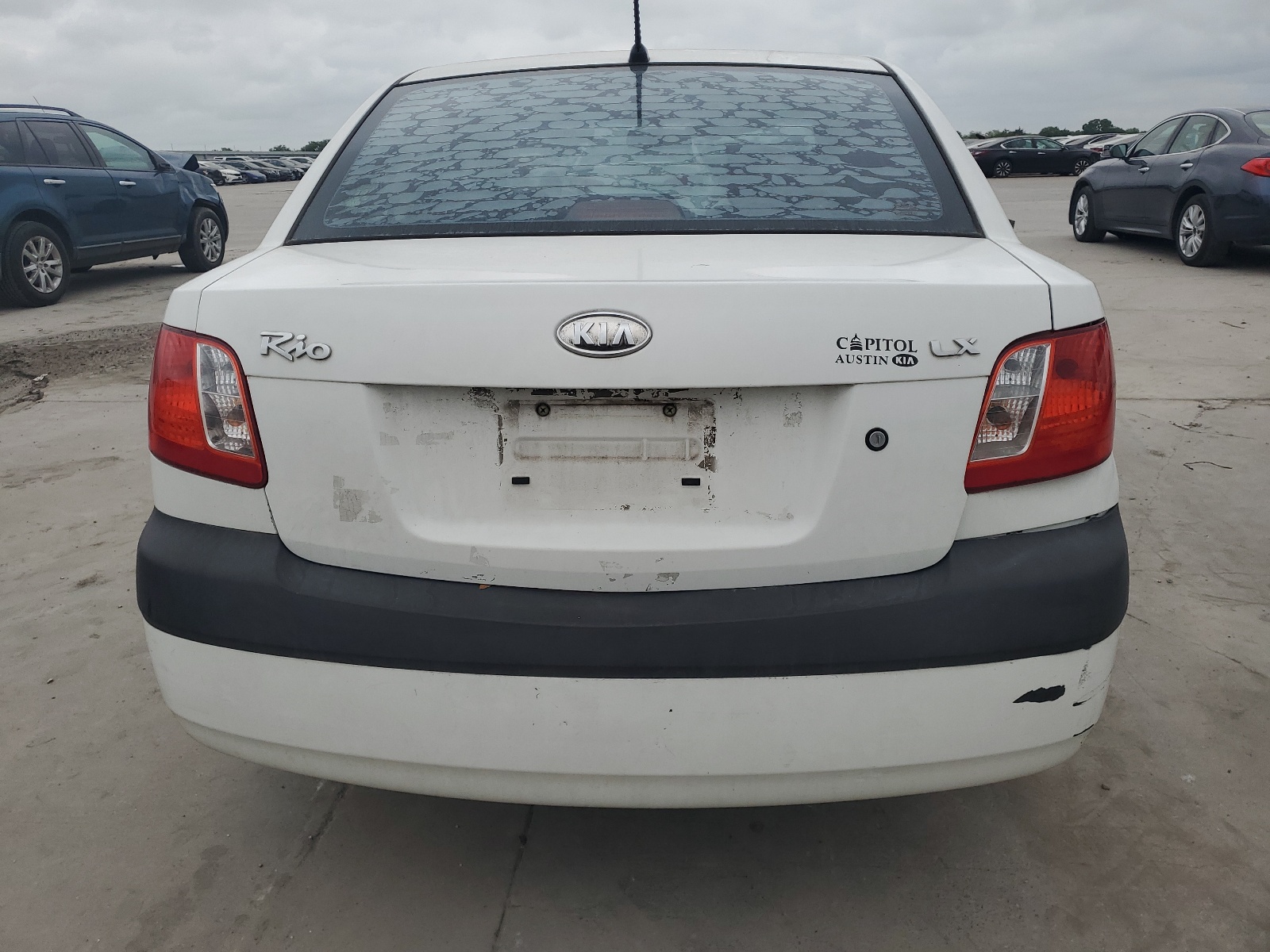 KNADE123276208238 2007 Kia Rio Base
