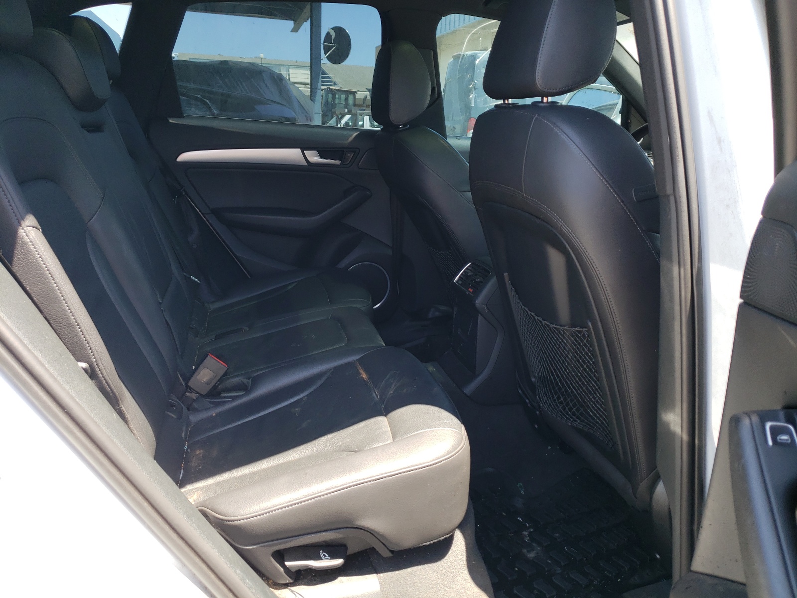 WA1M2AFP0HA040889 2017 Audi Q5 Premium Plus