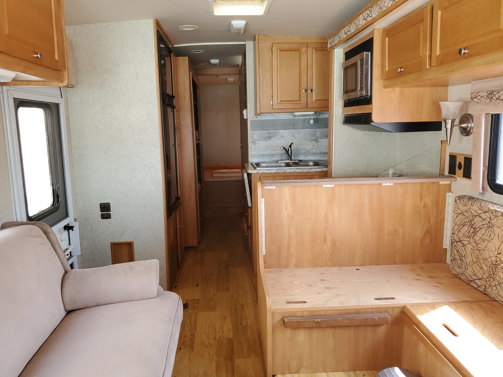 1F6NF53YX70A08428 2007 Ford F550 Super Duty Stripped Chassis