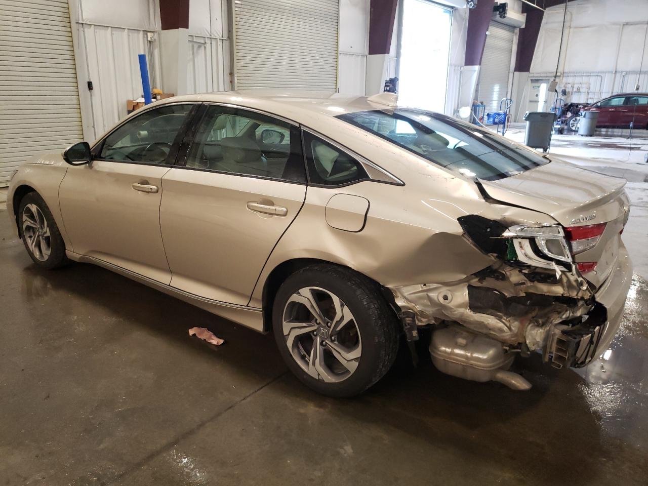 1HGCV1F51JA152941 2018 HONDA ACCORD - Image 2