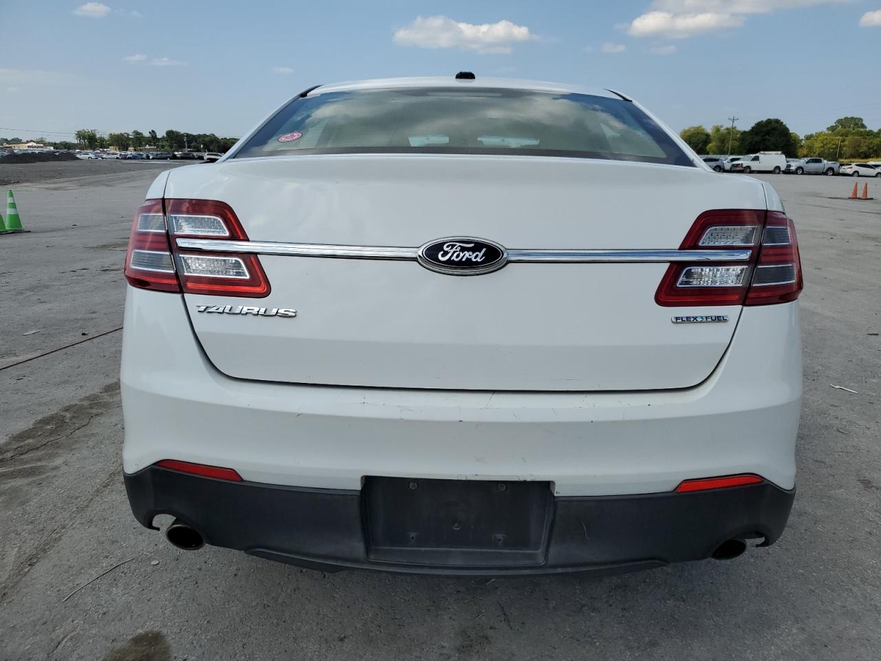 1FAHP2D88DG191471 2013 Ford Taurus Se