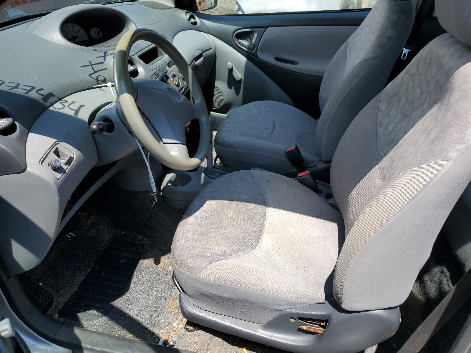 JTDAT1230Y0059554 2000 Toyota Echo