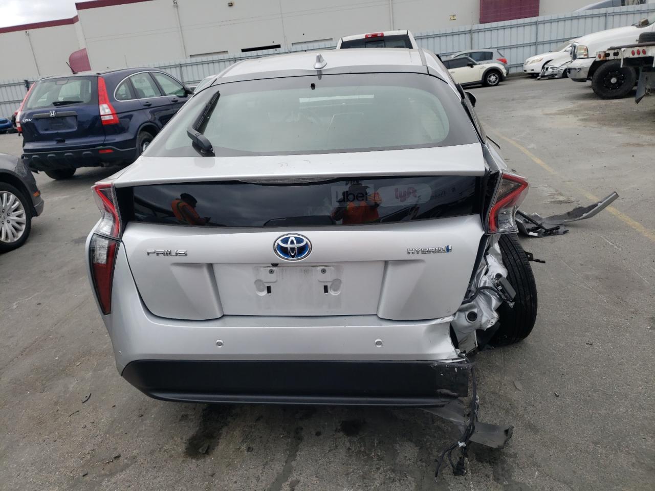 JTDKBRFU9J3072090 2018 Toyota Prius