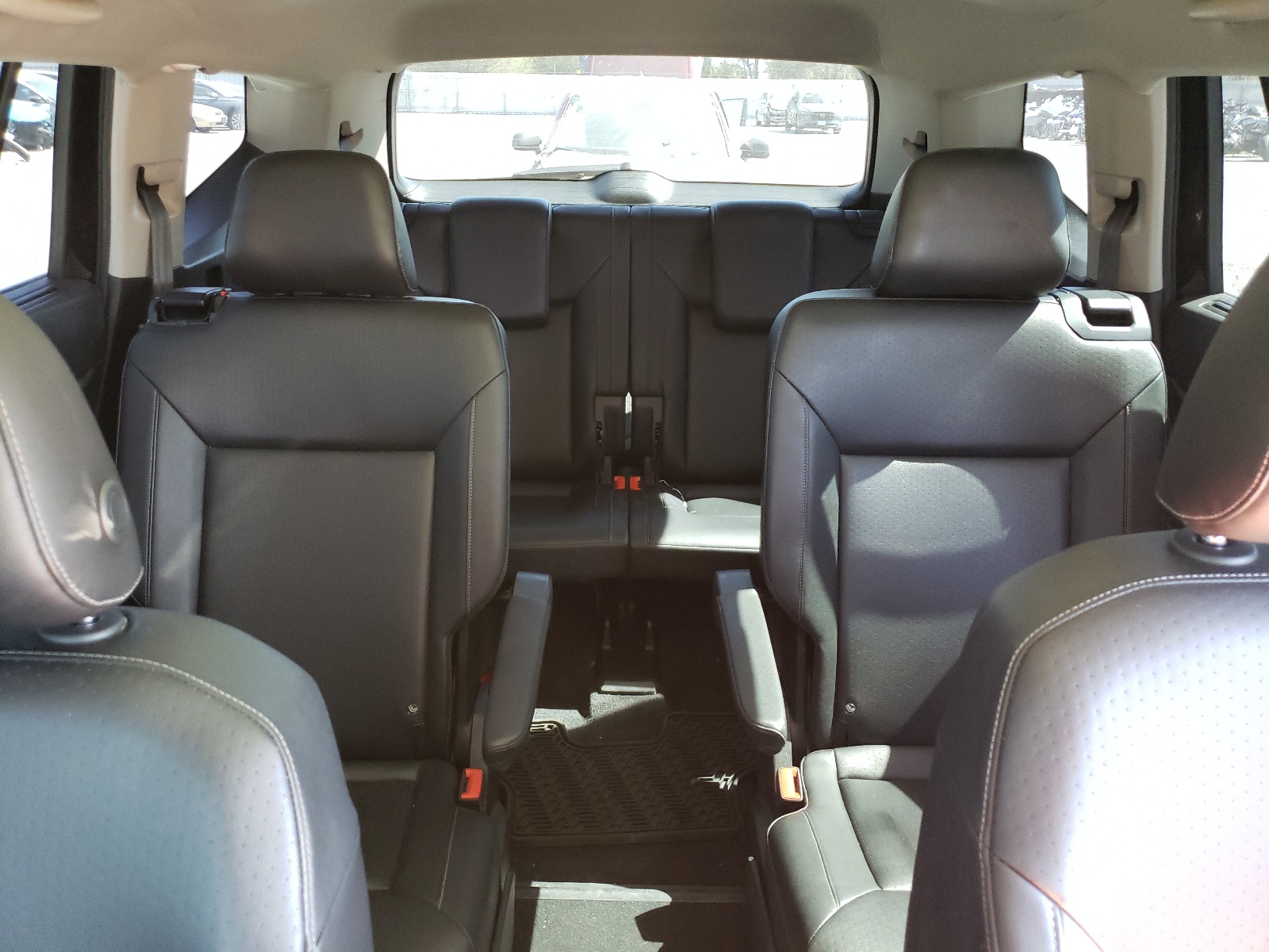 1V2WR2CA8KC593302 2019 Volkswagen Atlas Se