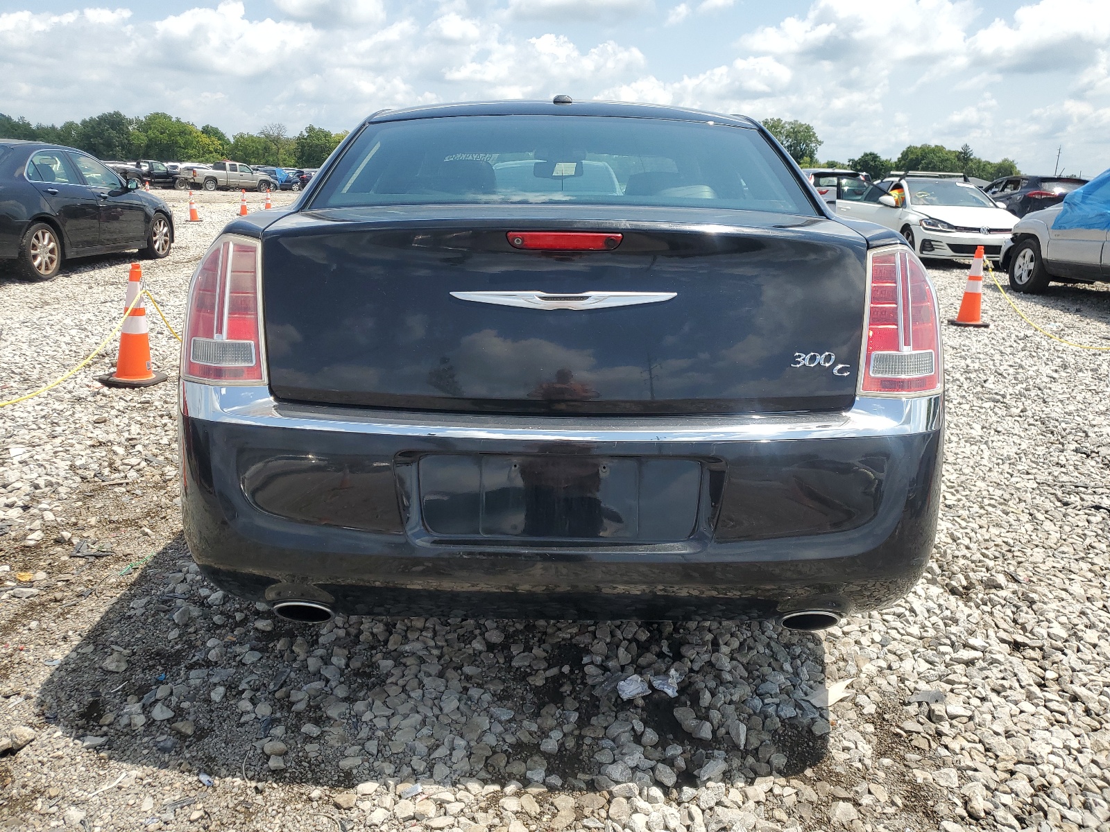 2014 Chrysler 300C vin: 2C3CCAET8EH157568