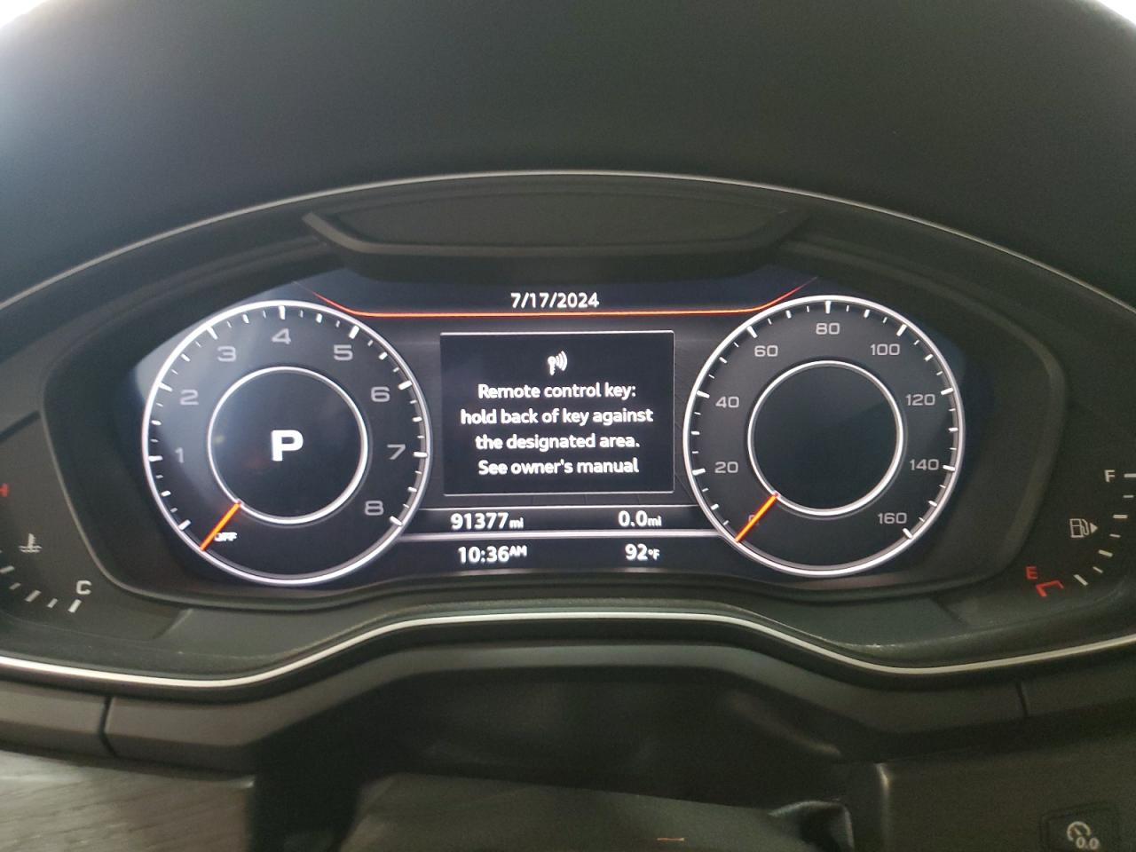 2017 Audi A4 Ultra Premium VIN: WAUKMAF41HN060250 Lot: 62865064